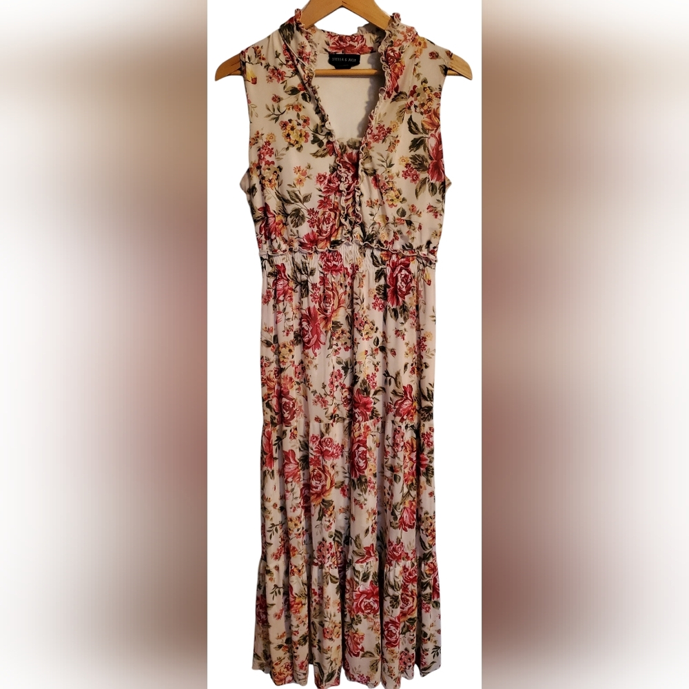 Womens size 14 Stella &Julie dress colorful floral dress